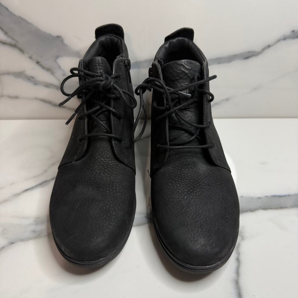 Clarks Women's Black Suede Un Tallara Eva Wedge Boots Sz 8 Minimalist Comfort - Picture 2 of 8